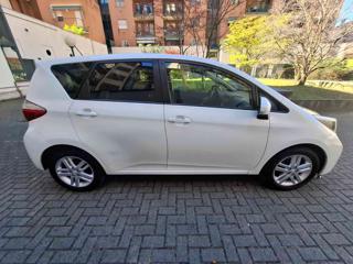 TOYOTA Verso-S usata, con Autoradio