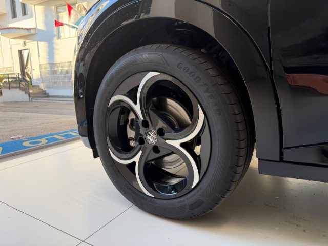 ALFA ROMEO Junior usata, con Luci diurne LED