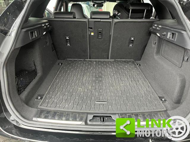 JAGUAR F-Pace usata, con USB