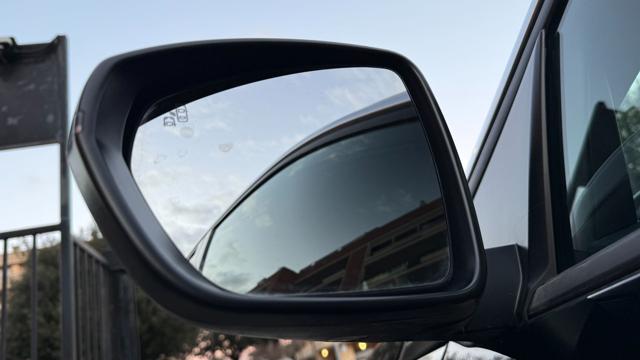 PEUGEOT 3008 usata, con Vetri oscurati