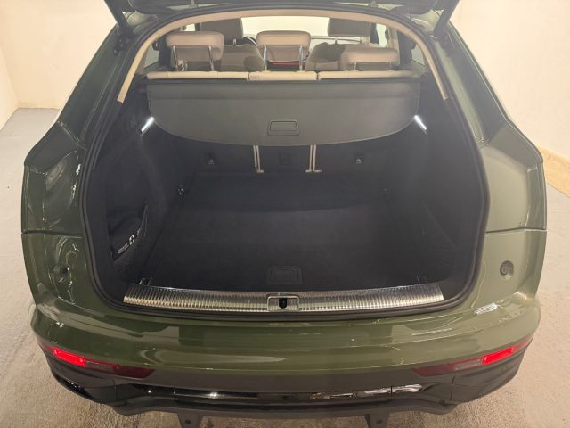 AUDI Q5 usata, con Sensori di parcheggio posteriori