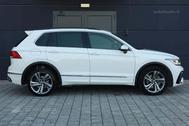 VOLKSWAGEN Tiguan usata, con Leve al volante