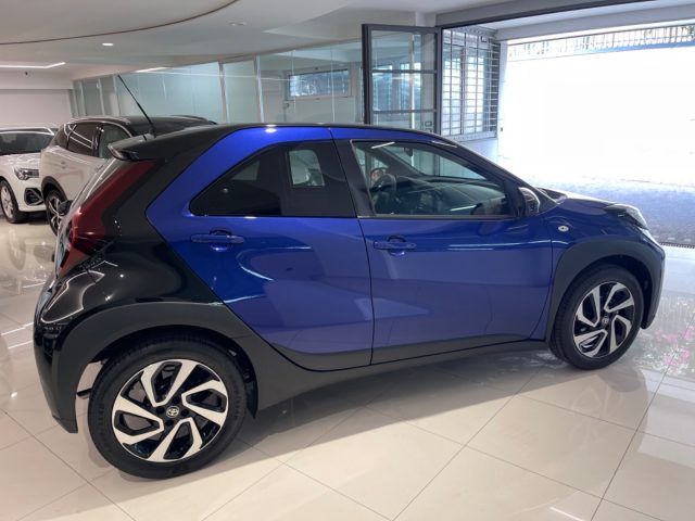 TOYOTA Aygo X usata, con Alzacristalli elettrici