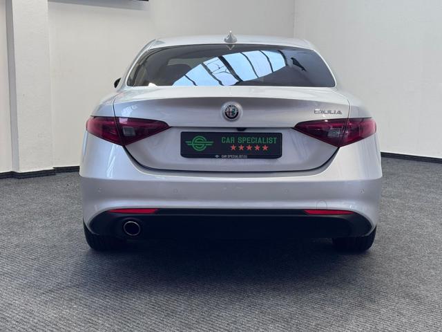 ALFA ROMEO Giulia usata, con Autoradio