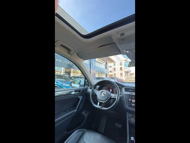 VOLKSWAGEN Tiguan usata, con Sensori di parcheggio posteriori