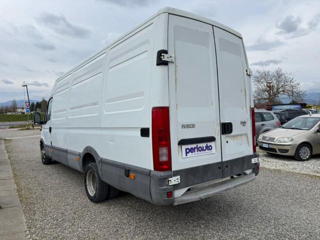 IVECO Daily usata, con Lettore CD