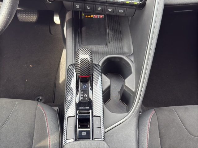 TOYOTA C-HR usata, con ESP