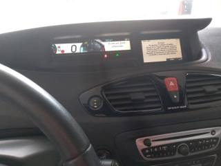 RENAULT Scenic usata, con Cronologia tagliandi