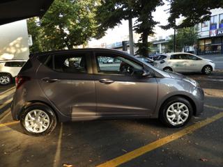 HYUNDAI i10 usata, con Alzacristalli elettrici