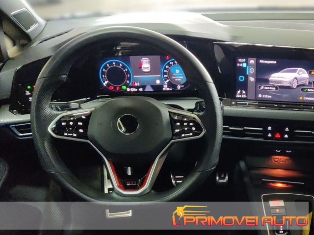 VOLKSWAGEN Golf usata, con Airbag