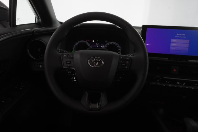 TOYOTA C-HR usata 12