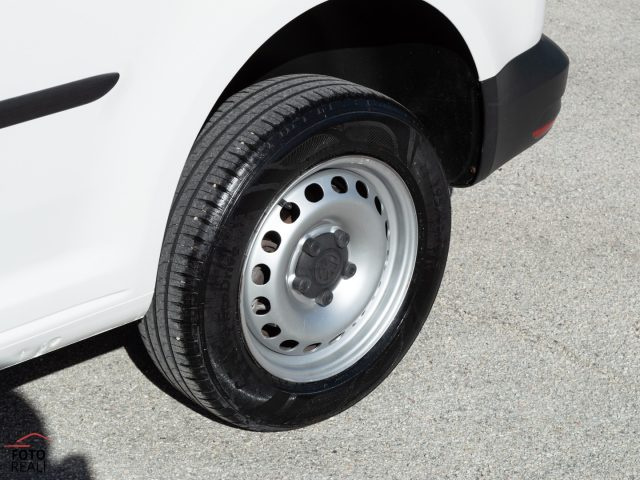 VOLKSWAGEN Caddy usata 22