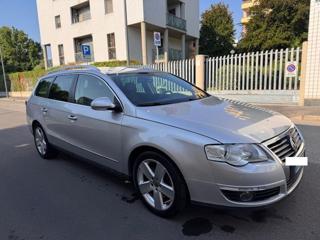 VOLKSWAGEN Passat usata, con Controllo trazione