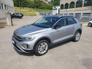 VOLKSWAGEN T-Roc usata, con Airbag