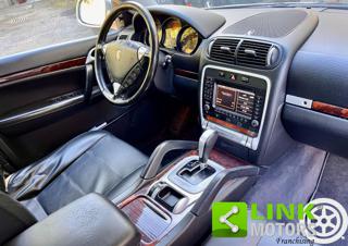PORSCHE Cayenne usata, con Bracciolo