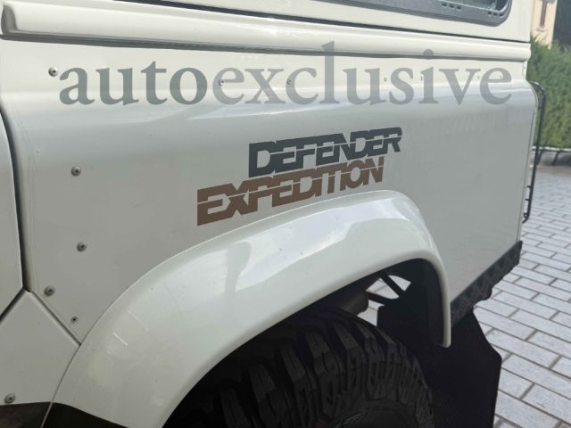 LAND ROVER Defender usata 10
