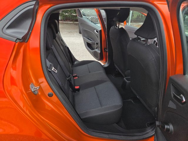 RENAULT Clio usata, con Fari LED