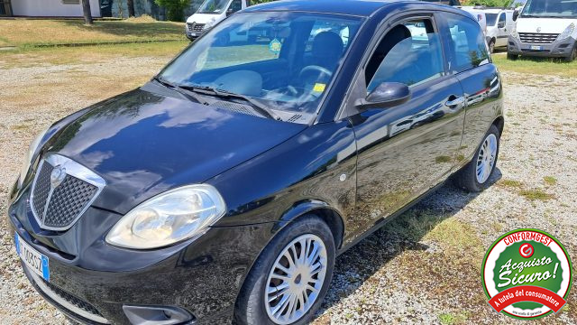 LANCIA Ypsilon usata, con ABS