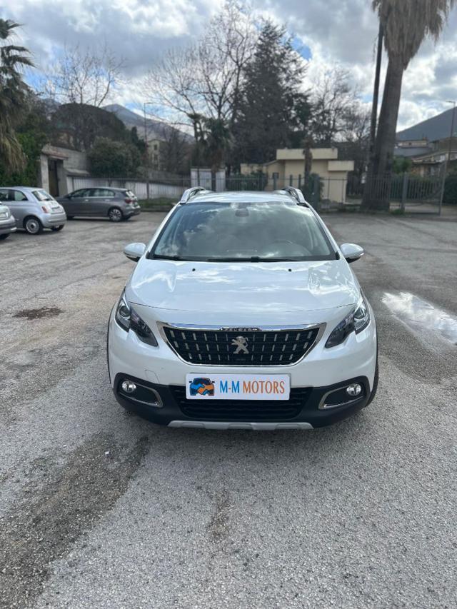 PEUGEOT 208 usata, con Autoradio