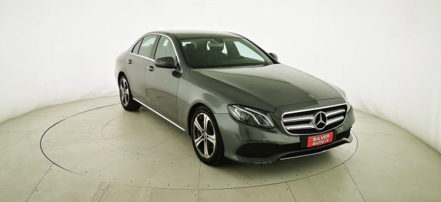 MERCEDES-BENZ E 220 usata, con ABS