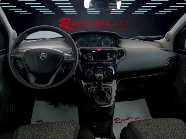 LANCIA Ypsilon usata 12