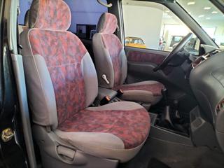 NISSAN Terrano II usata, con Specchietti laterali elettrici