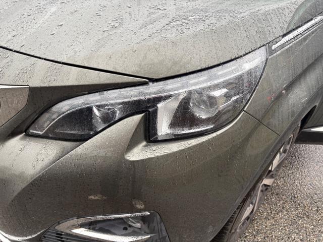 PEUGEOT 3008 usata, con Park Distance Control