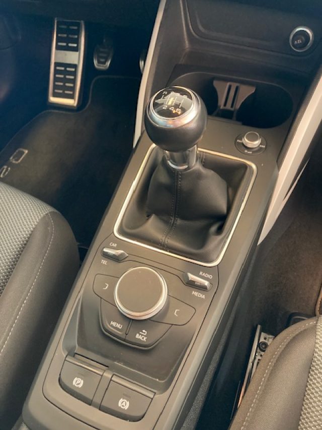 AUDI Q2 usata, con Specchietti laterali elettrici