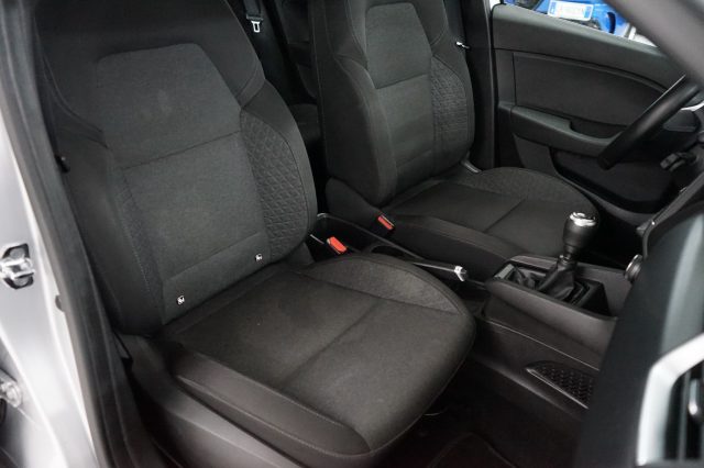 RENAULT Clio usata 28