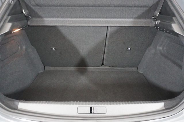 PEUGEOT 208 usata, con Controllo trazione