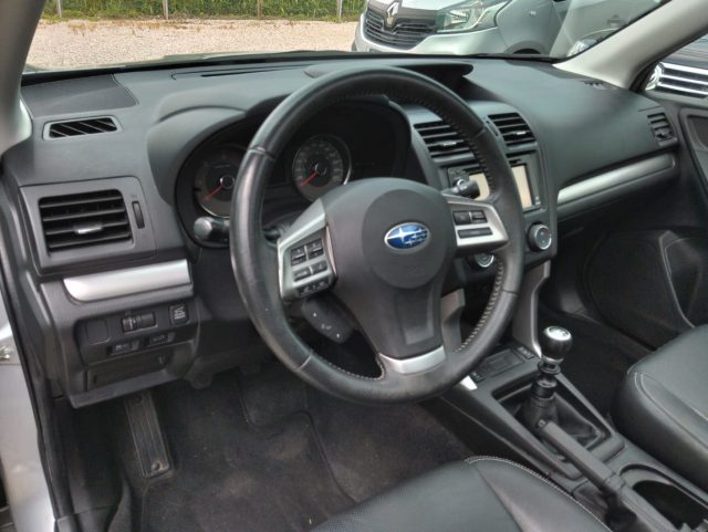 SUBARU Forester usata, con Controllo automatico clima