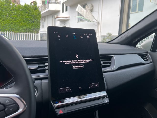 RENAULT Captur usata, con Sound system