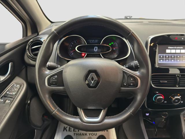 RENAULT Clio usata, con Park Distance Control