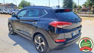 HYUNDAI Tucson usata, con Airbag