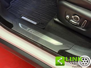 LAND ROVER Range Rover Velar usata, con MP3