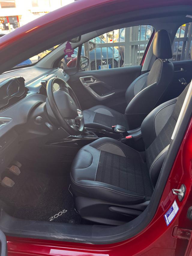 PEUGEOT 2008 usata, con Chiusura centralizzata