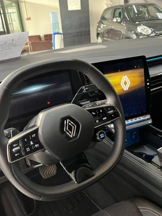 RENAULT Austral usata, con Park Distance Control