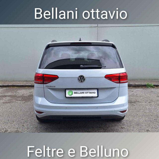VOLKSWAGEN Touran usata, con Autoradio