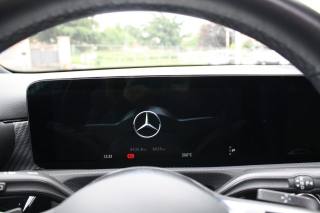 MERCEDES-BENZ A 180 usata, con Sensori di parcheggio posteriori