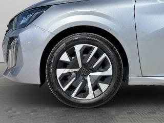 PEUGEOT 208 usata, con Airbag testa