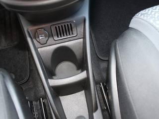 LANCIA Ypsilon usata, con Luci diurne