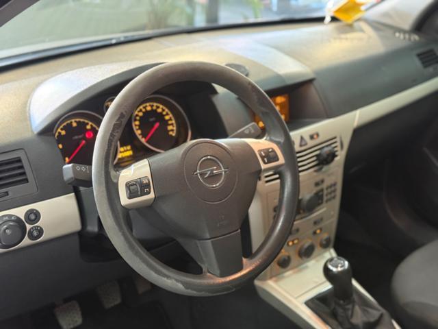 OPEL Astra usata 15