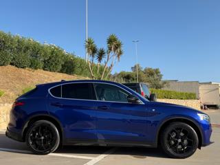 ALFA ROMEO Stelvio usata, con Alzacristalli elettrici