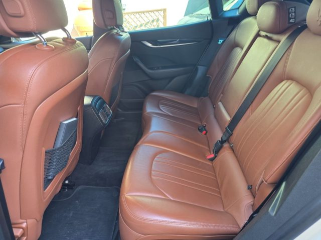 MASERATI Levante usata, con Cronologia tagliandi