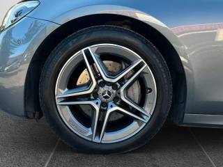 MERCEDES-BENZ E 220 usata, con Chiusura centralizzata