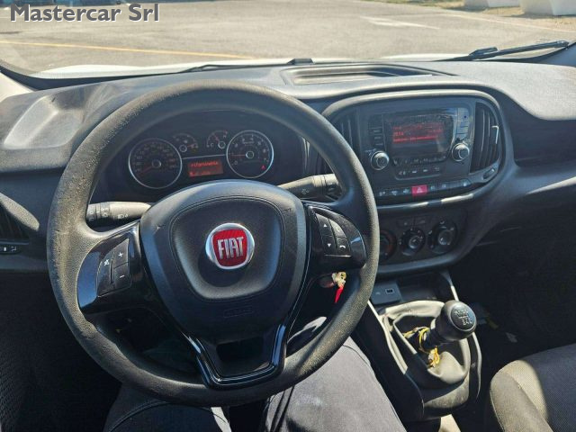 FIAT Doblo usata, con Sedile posteriore sdoppiato