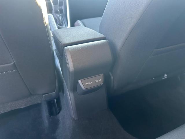 VOLKSWAGEN Polo usata, con Sedile posteriore sdoppiato