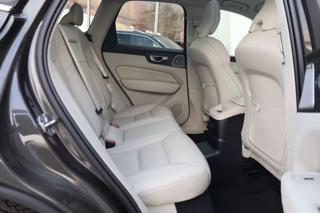 VOLVO XC60 usata, con Cronologia tagliandi