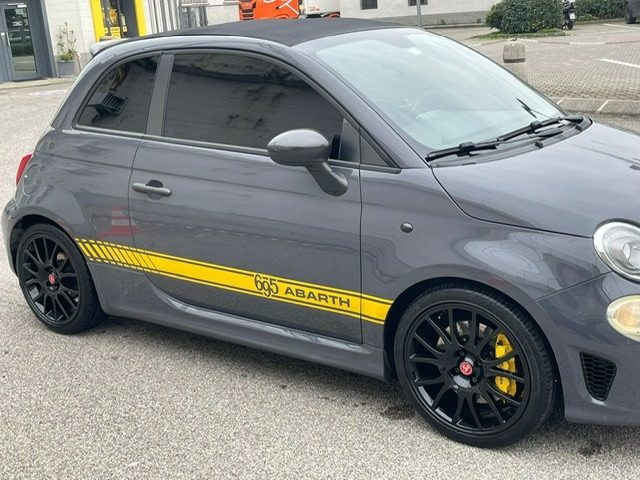 ABARTH 695 usata, con Airbag
