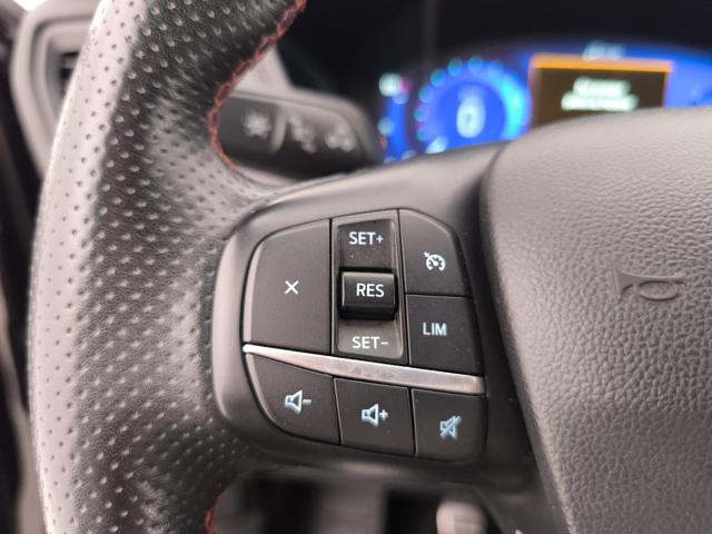 FORD Kuga usata, con Sedile posteriore sdoppiato